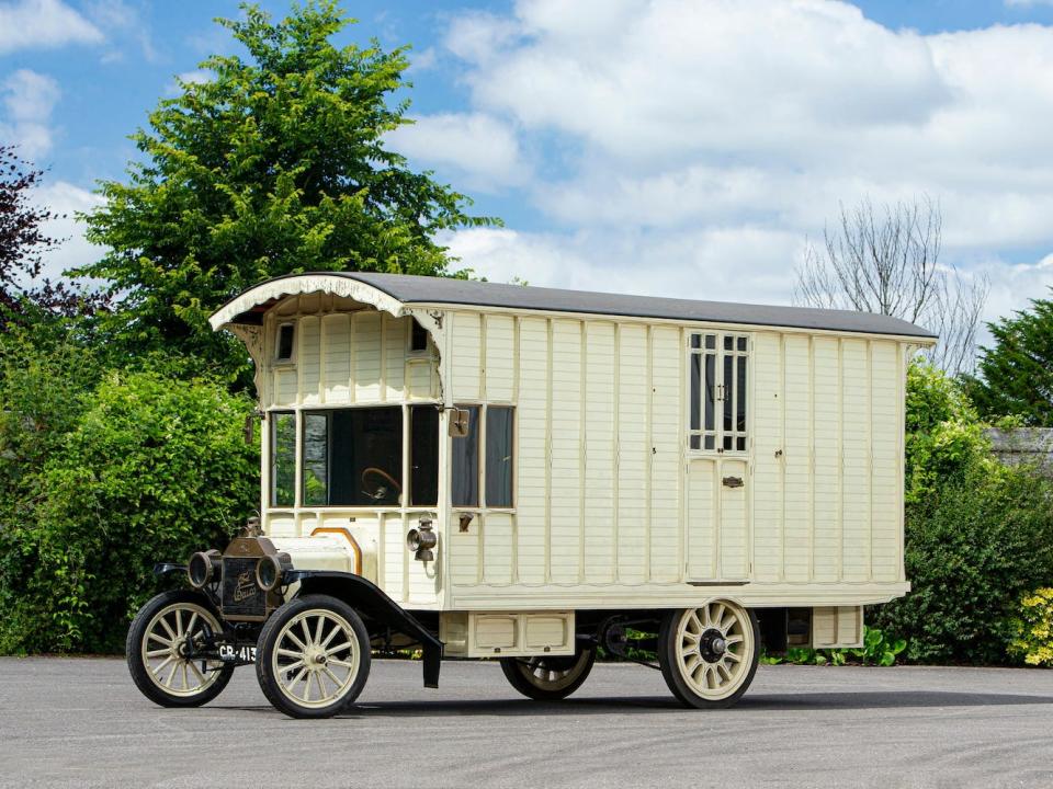 The exterior of the 1914 Ford Model T motor caravan