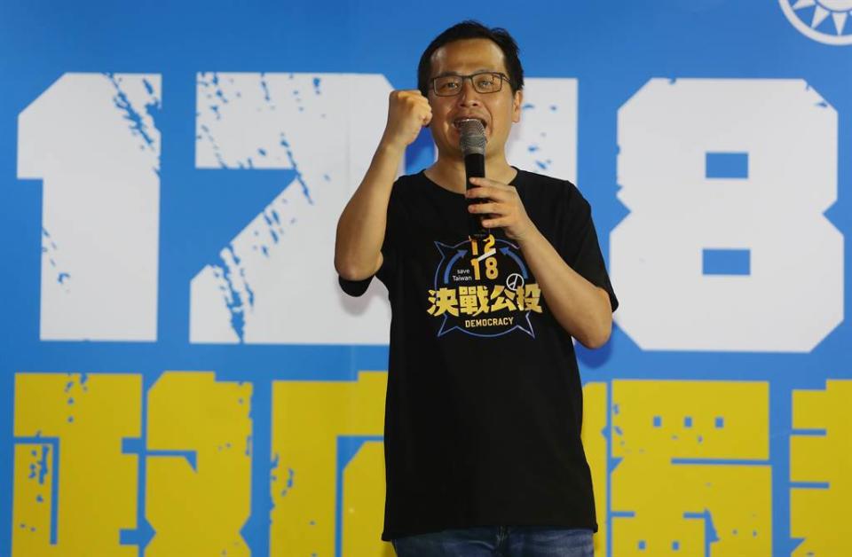 國民黨籍台北市議員羅智強發起夜宿凱道49天活動。（資料照/季志翔攝）
