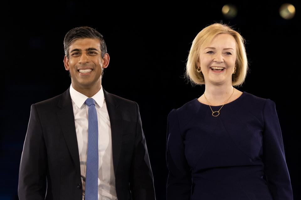 Conservative leadership hopefuls Liz Truss and Rishi Sunak appear together at the end of the final Tory leadership hustings at Wembley Arena on 31 August 2022 in London, England (Getty Images)