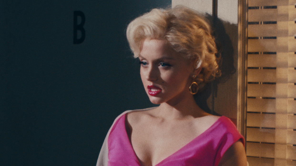 Blonde director Andrew Dominik has teased an uncompromising look at the life of Marilyn Monroe, starring Ana de Armas. (Netflix)