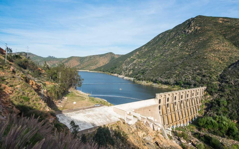 Coast to Crest Trail to Lake Hodges