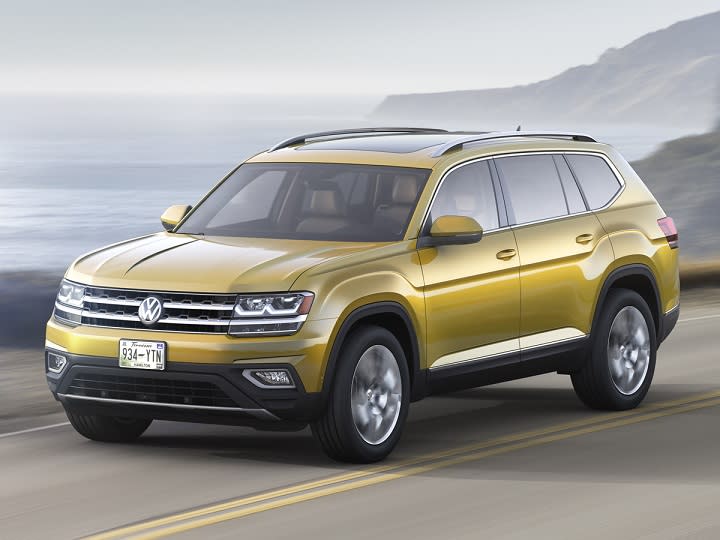 2018 Volkswagen Atlas front quarter left photo