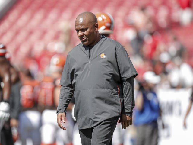 Browns name Hue Jackson as head coach