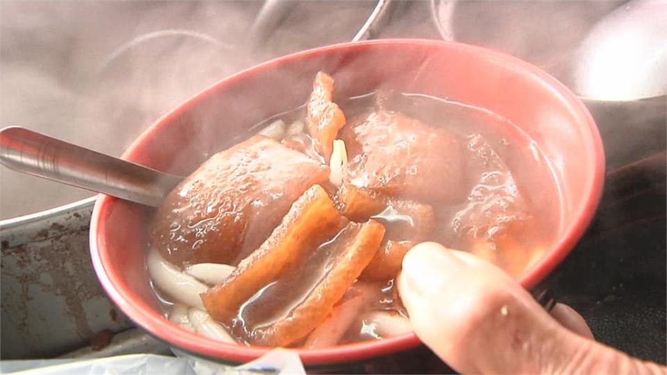 員林代表美食「凸皮麵」　油炸豬皮淋滷汁熟悉老味道