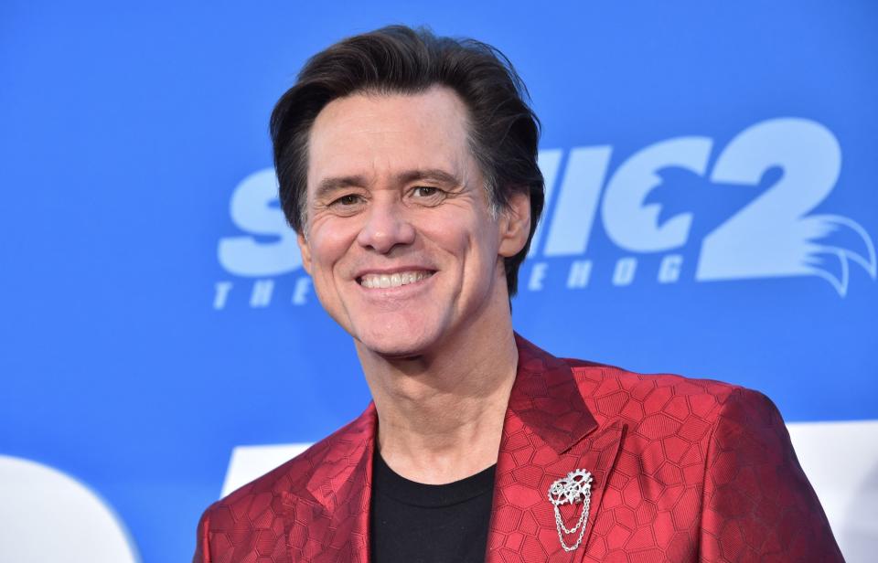 Jim Carrey smiles at the "Sonic The Hedgehog 2" premiere on April 5, 2022