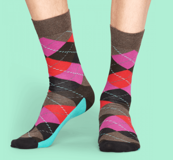 <p>Spice up your dad’s wardrobe with a pair of jazzy socks. Source: <a rel="nofollow noopener" href="https://www.happysocks.com/au/argyle-sock-5405.html" target="_blank" data-ylk="slk:Happy Socks;elm:context_link;itc:0;sec:content-canvas" class="link ">Happy Socks</a><br></p>