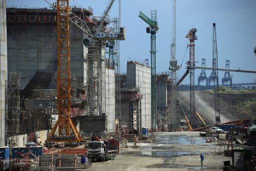 Vista de la paralización de las obras de expansión del canal de Panamá, en Cocoli, el 5 de febrero de 2014 (AFP | Rodrigo Arangua)