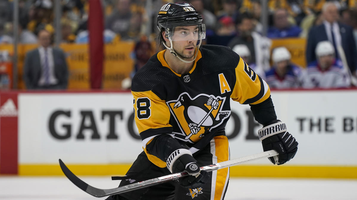 Kris Letang joins Canadiens' informal practice…with Penguins gear – WPXI