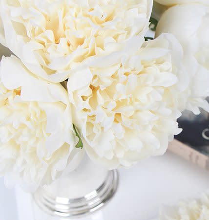 3) Silk Peonie Floral Arrangement