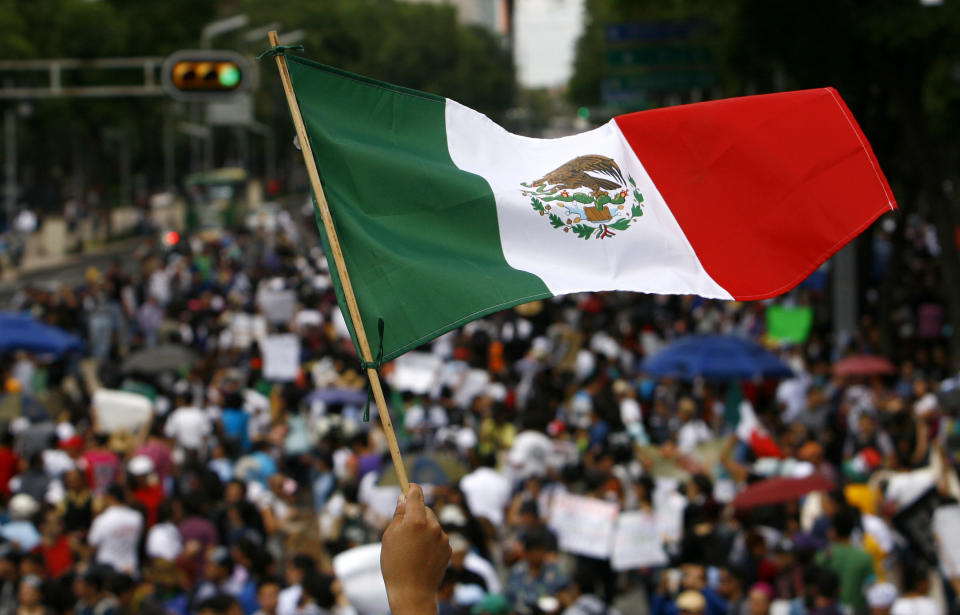 Some areas of Mexico allow gay marriage, such <a href="http://www.huffingtonpost.com/2012/12/06/mexico-gay-marriage-law-unconstitutional-_n_2249701.html" target="_blank">as Mexico City</a>.