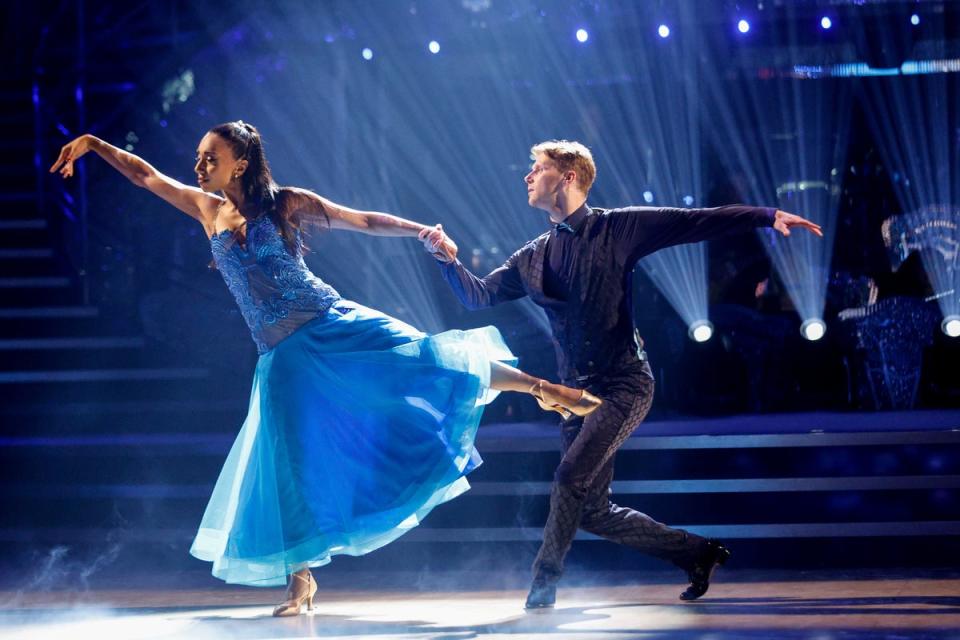 Jamie Borthwick and Michelle Tsiakkas danced to Ben Boone’s ‘Beautiful Things’ (BBC/Guy Levy)