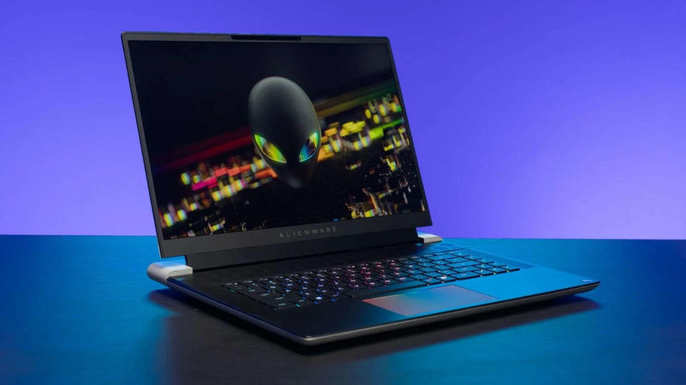 Φορητός υπολογιστής παιχνιδιών Alienware x16 R2