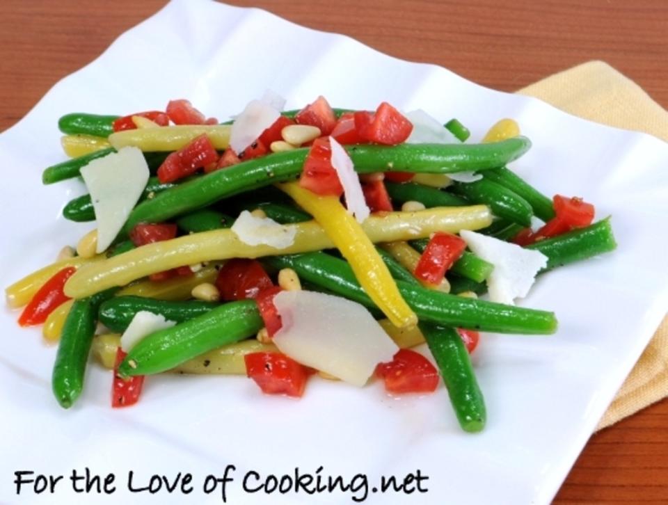 <p>For the Love of Cooking</p><p>Bookmark this nice and light side dish but full of flavor.</p><p><strong>Get the recipe: <a href="http://www.fortheloveofcooking.net/2012/06/green-beanyellow-bean-and-tomato-salad-with-white-balsamic-vinaigrette.html" rel="nofollow noopener" target="_blank" data-ylk="slk:Green Bean,Yellow Bean, and Tomato Salad with White Balsamic Vinaigrette;elm:context_link;itc:0;sec:content-canvas" class="link ">Green Bean,Yellow Bean, and Tomato Salad with White Balsamic Vinaigrette</a></strong></p>