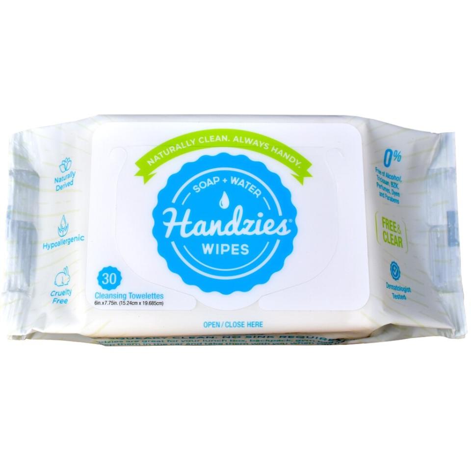 Handzies soap and water towelettes