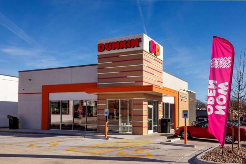 The LaRosa’s building will be rebranded as a Dunkin’ and is expected to open in March 2024.