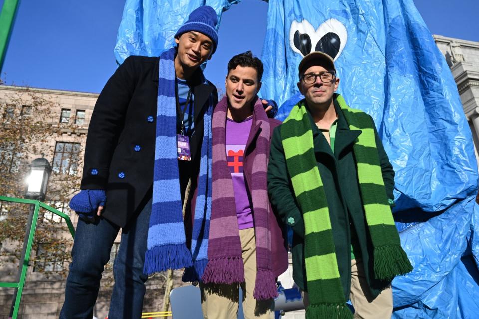 Blue's Clues &amp; You! host Josh Dela Cruz and the former hosts of Blue's Clues Steve Burns and Donovan Patton