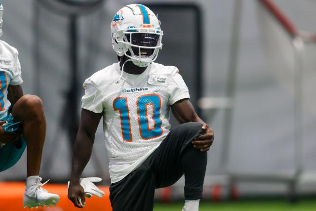 Dolphins WR Tyreek Hill reaches settlement following incident at a Miami  marina