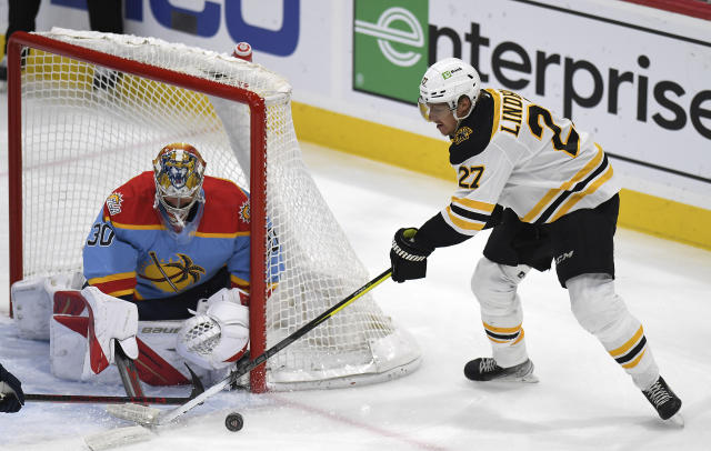 Florida Panthers center Aleksander Barkov (16) looks up after scoring a  goal during the third period of an NHL hockey game against the San Jose  Sharks, Saturday, Jan. 29, 2022, in Sunrise