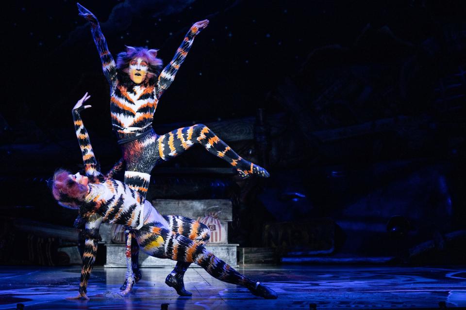 Max Craven as Mungojerrie and Kelly Donah as Rumpleteazer appear in the 2021-2022 national tour of "Cats" that American Theatre Guild will present Dec. 2-5, 2021, at the Morris Performing Arts Center in South Bend.