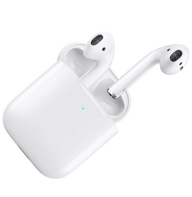 AirPods with Wireless Charging Case