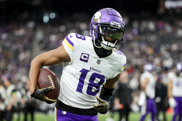 Vikings get promising news on WR Justin Jefferson after he's taken to  hospital with chest injury - WTOP News