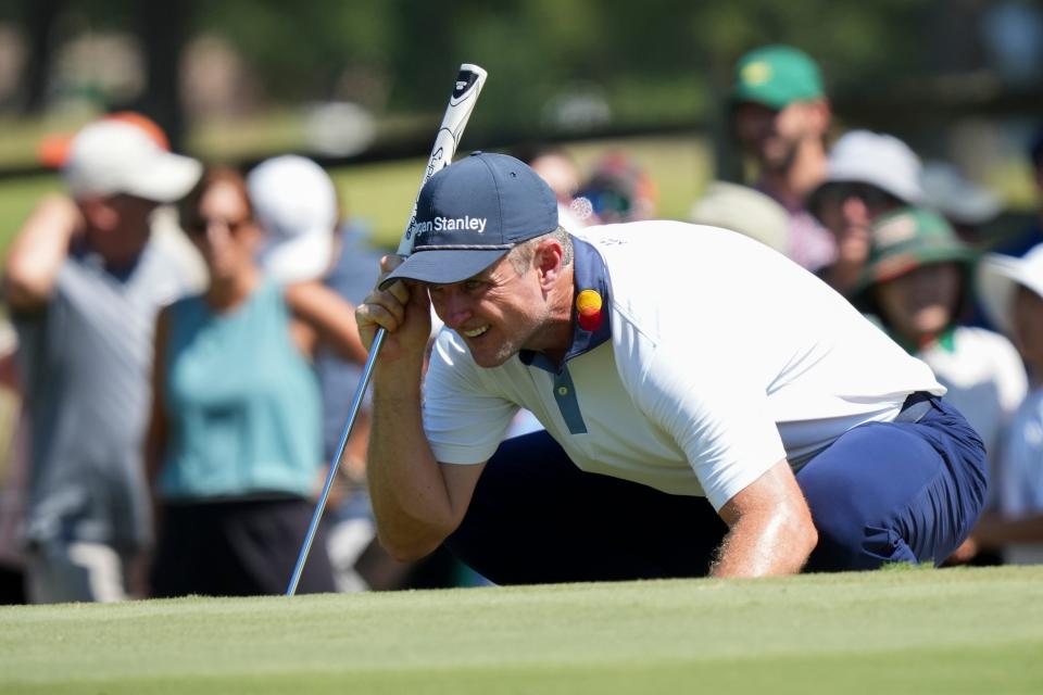 Justin Rose lines up a putt on the 12th hole during the third round of the 2024 FedEx St. Jude Championship at TPC Southwind in Memphis. (Chris Day/The Commercial Appeal)