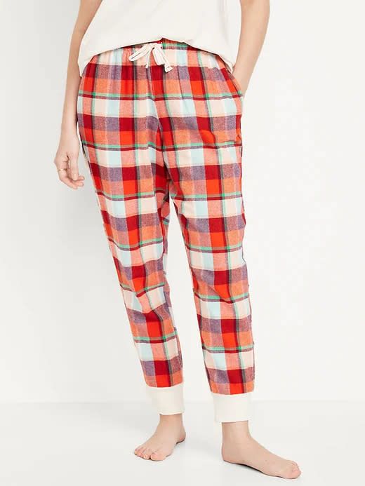 Flannel Jogger Pajama Pants. Image via Old Navy,