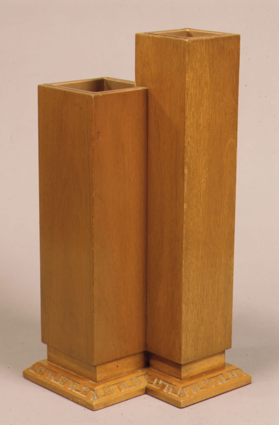 Photo credit: Courtesy of the Metropolitan Museum of Art. Gift of Minic Custom Woodwork, Inc., New York, 1983. © 2019 Frank Lloyd Wright Foundation. All Rights Reserved. Licensed by Artist Rights Society.