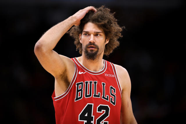 Is Robin Lopez Married To Girlfriend Christine?