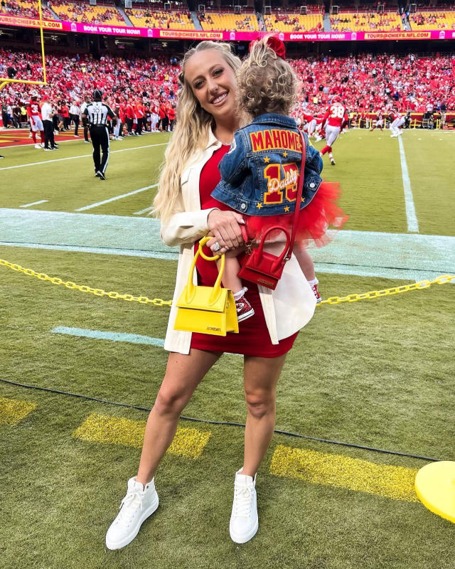 Brittany Matthews & Patrick Mahomes Keeping Daughter's Photos