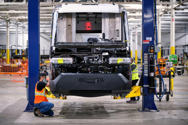 GM converts CAMI plant in Ingersoll, Ont., to make electric