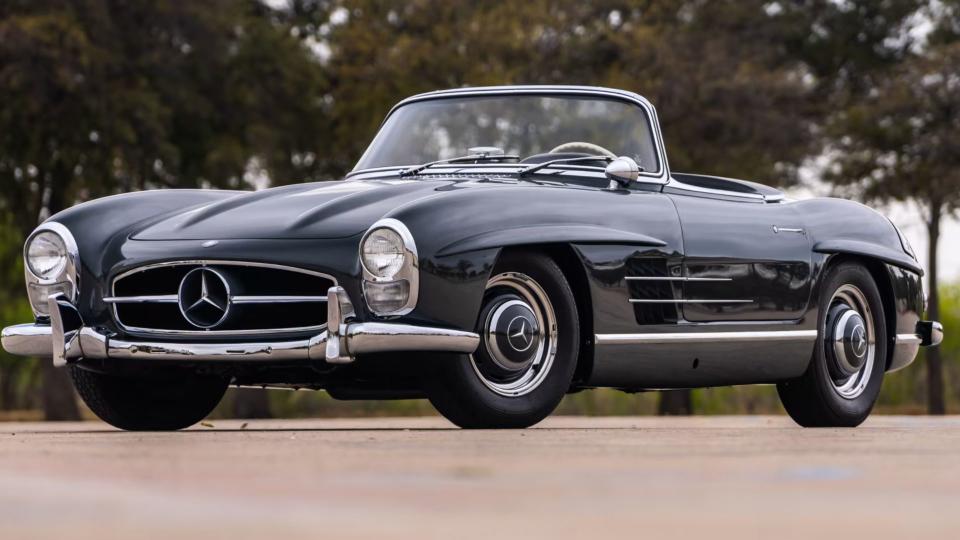 Classic Mercedes 300 SL Roadster Is One of Just 250 Made And Is Selling At Mecum Kissimmee