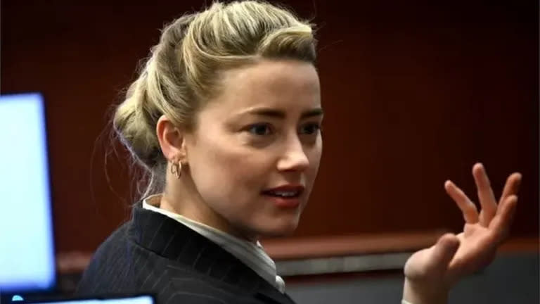 En los últimos días se viralizó un video de Amber Heard mientras habla un español perfecto