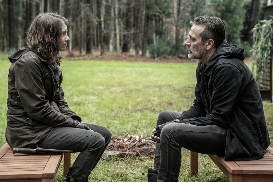 TWD 1124 Maggie and Negan