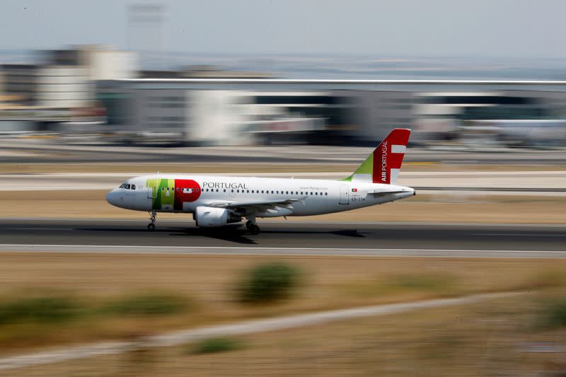 FILE PHOTO: A TAP Air Portugal Airbus A319 plane lands at Lisbon's airport