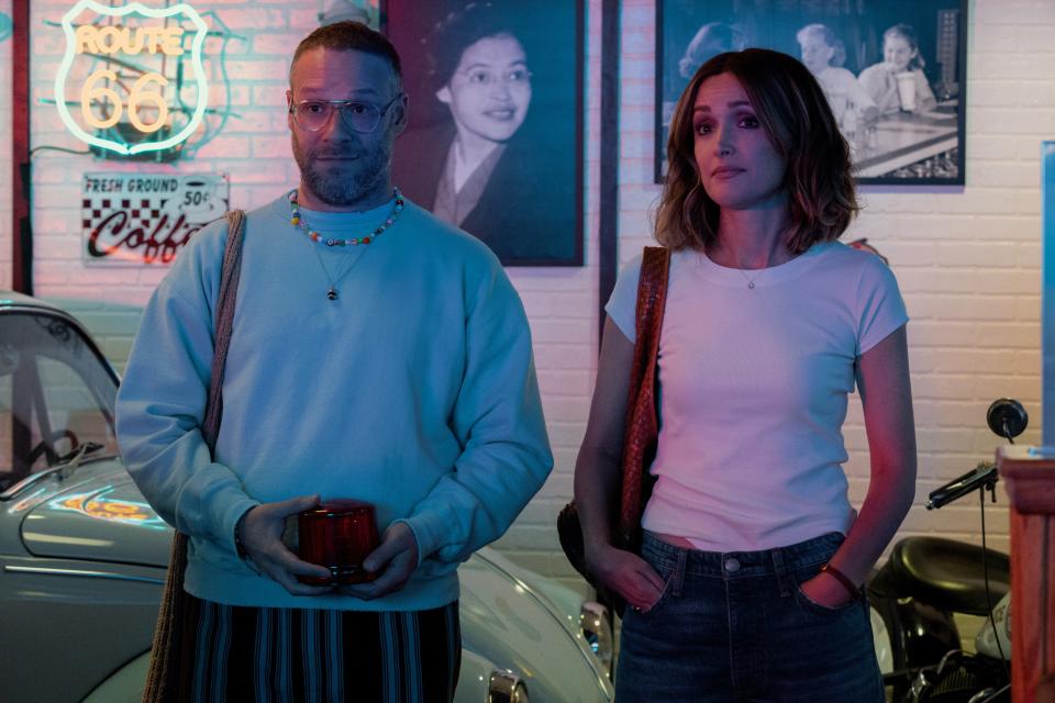 Seth Rogen and Rose Byrne play two old college friends trying to reconnect in "Platonic."