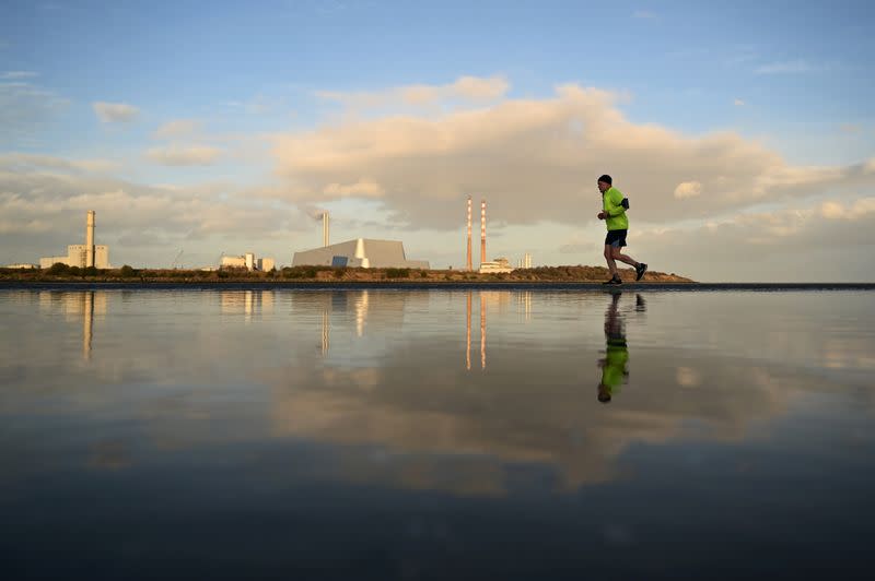 FILE PHOTO: Outbreak of the coronavirus disease (COVID-19) in Dublin