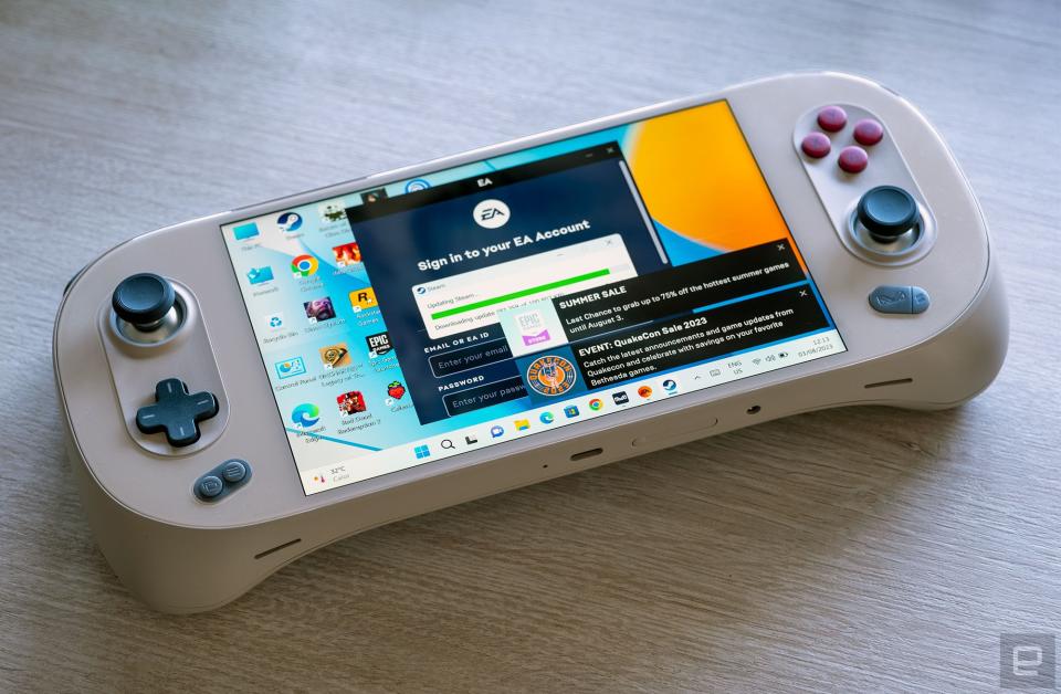 Ayaneo 2S handheld gaming PC.