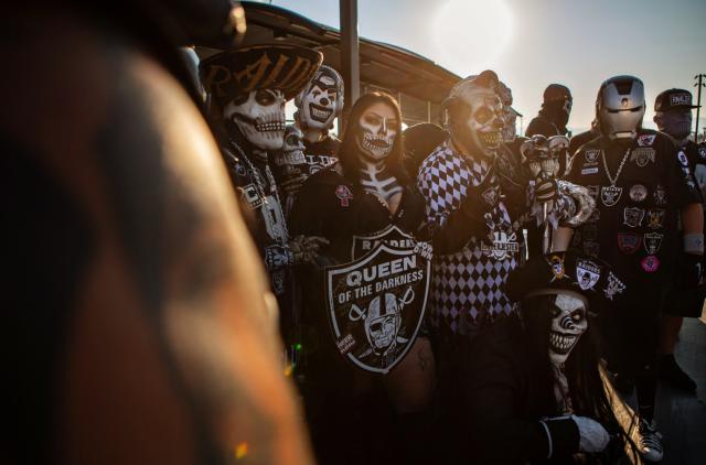 Can the Las Vegas Raiders replace the fanaticism of the Black Hole?, Las  Vegas Raiders