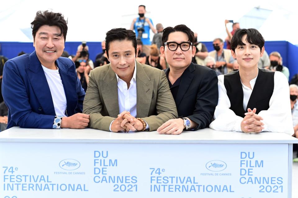 Song Kang-ho, Lee Byung-hun, Director Han Jae-rim and Yim Si-wan at Cannes Film Festival (Getty Images)