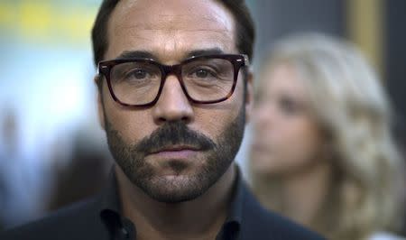 Cast member Jeremy Piven poses at the premiere of "Entourage" at the Regency Village theatre in Los Angeles, California June 1, 2015. The movie opens in the U.S. on June 3. REUTERS/Mario Anzuoni