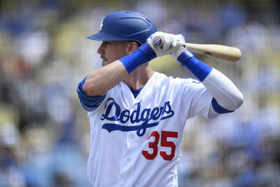 LOS ANGELES, CA - SEPTEMBER 22: Cody Bellinger #35 of the Los Angeles Dodgers waits to go to bat against the Colorado Rockies at Dodger Stadium on September 22, 2019 in Los Angeles, California. The Dodgers won 7-4. (Photo by John McCoy/Getty Images)