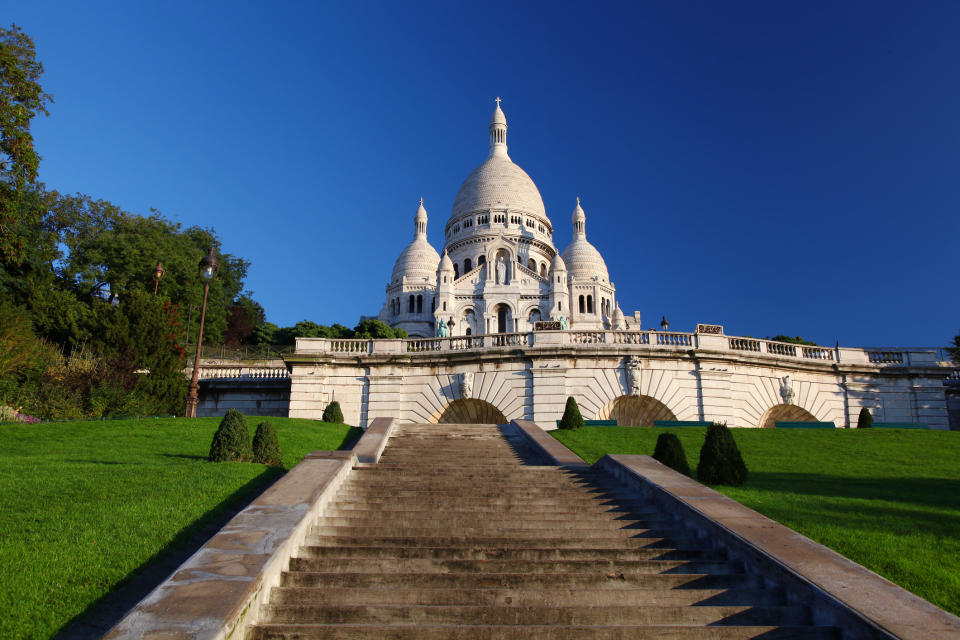 <p>Le Sacré-Cœur à Paris arrive tout naturellement en première position des marches les plus prisées sur Instagram. Attendez-vous cependant à grimper 270 marches si vous souhaitez obtenir la photo parfaite du haut du deuxième point le plus élevé de la ville. <em>[Photo: Getty]</em> </p>