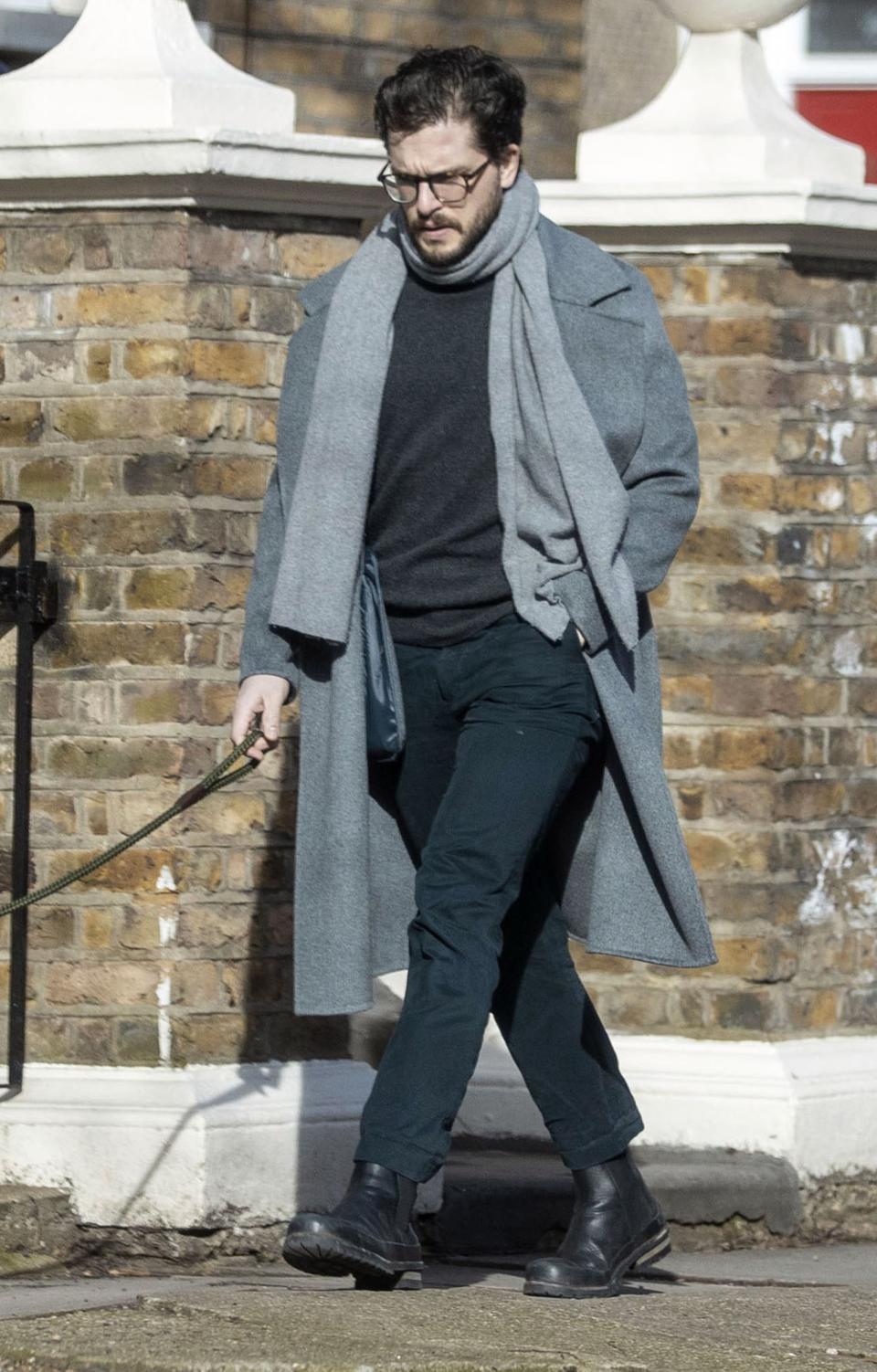 <h1 class="title"><em>EXCLUSIVE</em> Kit Harington pictured out and about in North London with his beloved pet dog</h1><cite class="credit">XPOS / Backgrid</cite>