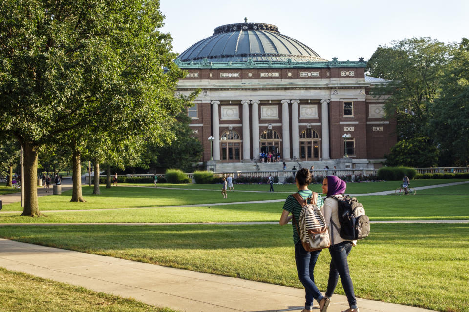 Muslim students wearing hijab scarf on campus of the University of Illinois. (Photo by: Jeffrey Greenberg/Universal Images Group via Getty Images)