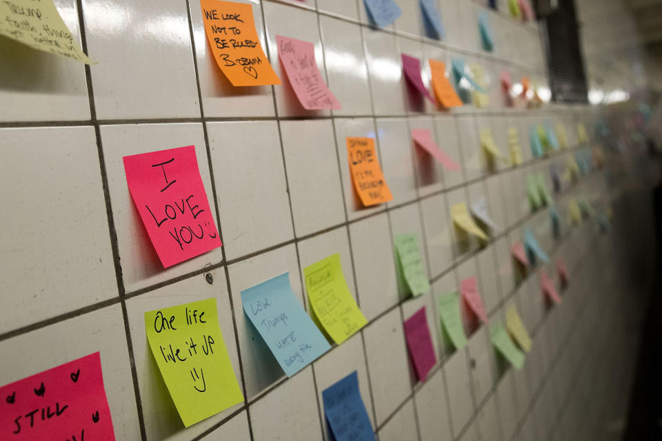 ‘Subway Therapy’ — Artist creates outlet for postelection venting in NYC