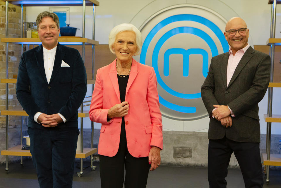 Dame Mary Berry is a surprise visitor for semi-finals week.