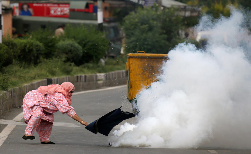 Tear gas canister fired at a crowd in Srinagar