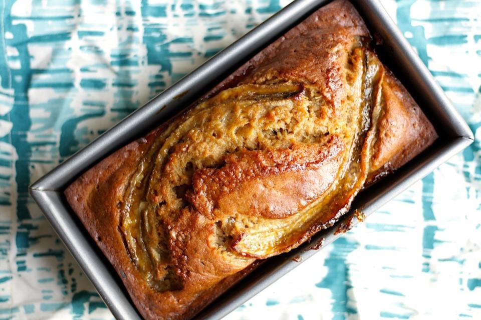 <strong>Get the <a href="http://www.thehungryhutch.com/brown-butter-banana-bread-recipe/" target="_blank">Brown-Butter Banana Bread</a> recipe from The Hungry Hutch</strong>