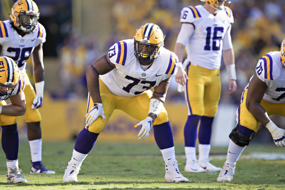 BATON ROUGE, LA - OCTOBER 14:  Adrian Magee #73 of the LSU Tigers at the line of scrimmage during a game against the Auburn Tigers at Tiger Stadium on October 14, 2017 in Baton Rouge, Louisiana.  LSU defeated the Auburn 27-23.  (Photo by Wesley Hitt/Getty Images)